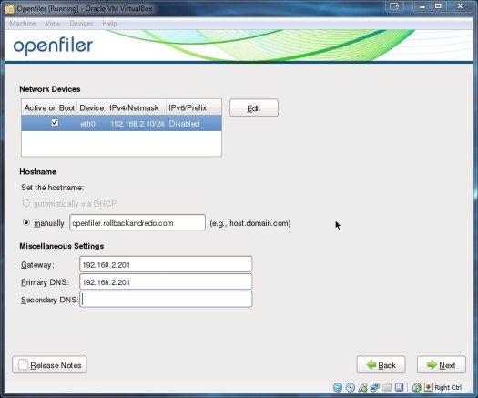2013-02-25 08_32_36-Openfiler [Running] - Oracle VM VirtualBox